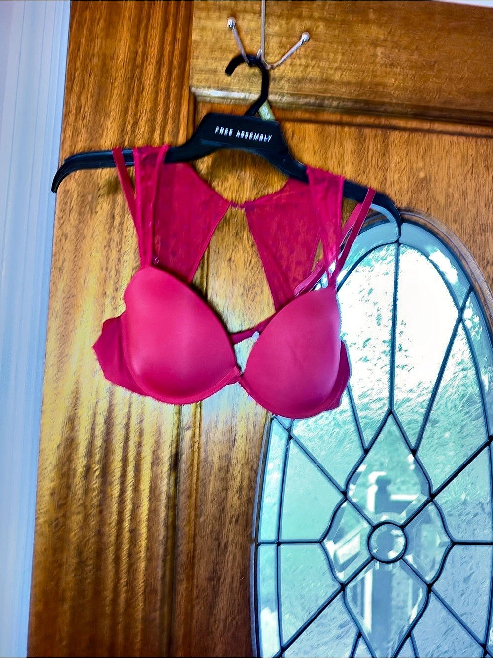 Victoria's Secret Red Lace Underwire Like New